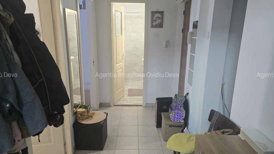 Vand apartament 2 camere in Deva, zona Piata Centrala, decomandat, parter inalt - 5