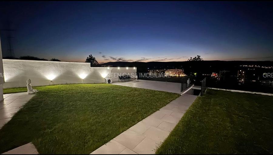 Casă individuală de vânzare | curte 500 mp | garaj 60 mp | lângă VIVO - 11