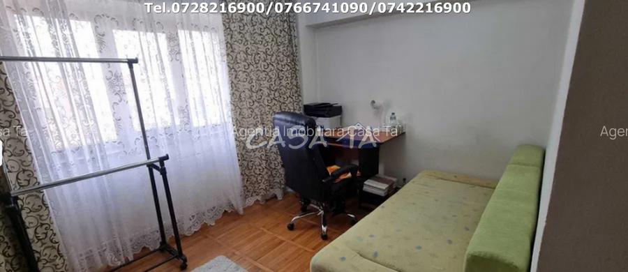 Apartament 3 camere, situat in Targu Jiu, Str. Gheorghe Magheru - 3