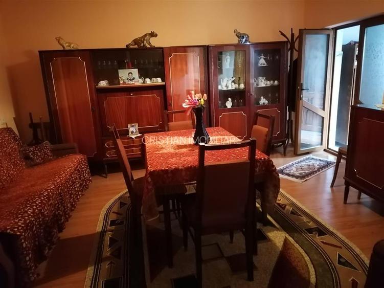 Casa 4 camere, zona Lic Balcescu , teren 273 mp - 5