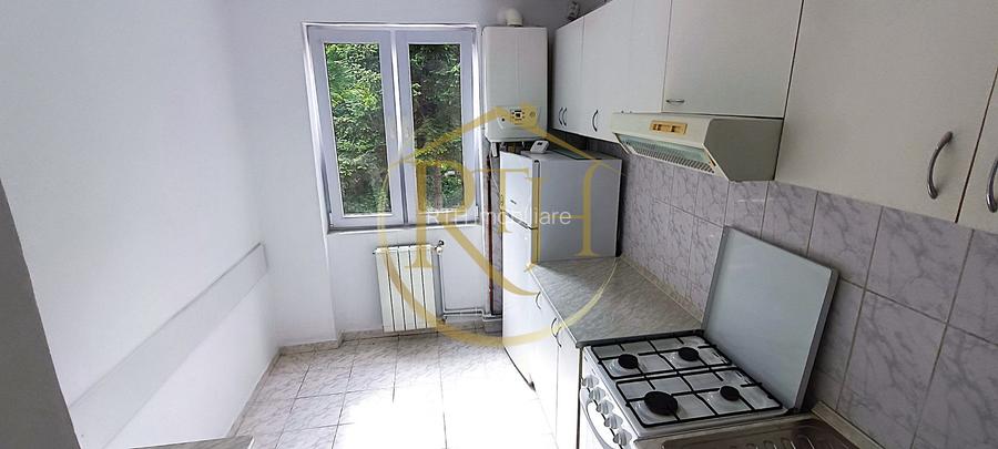 De vanzare apartament 2 camere zona centrala, comision ,,0" - 12