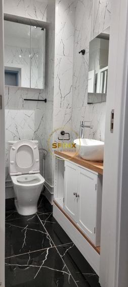2 camere decomandat Sinaia Hotel International | Centrala termica proprie