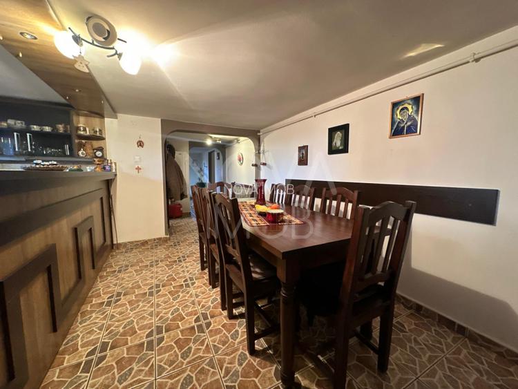 Casa cu deschidere la 2 strazi - Zona Calea Poplacii - 13