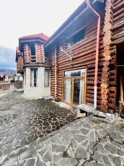 Cabana vânătorească din lemn cu vedere spectaculoasa, langa Castelul Cantacuzino - 3