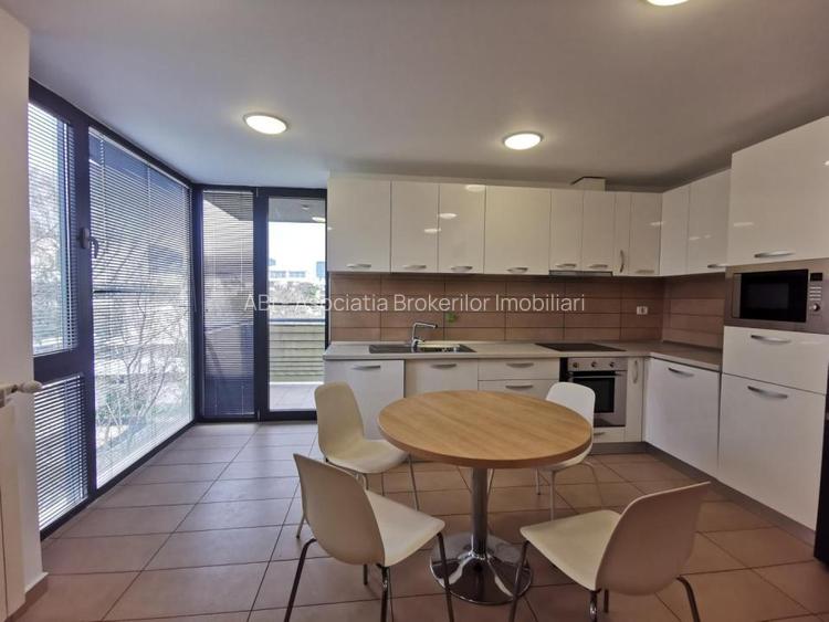 Primaverii exclusivist 3 camere, 3 bai, supr totala 240mp - 23