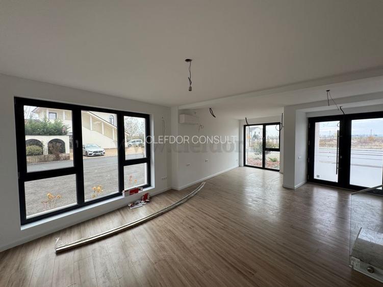 Spatiu comercial-clinica medicala/birouri-poate fi transformat in ap cu 1 dormi - 4