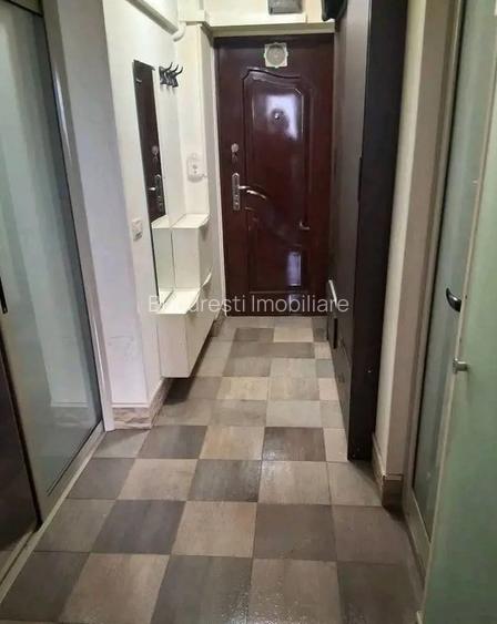 Garsoniera 13 Septembrie,Hotel Marriot,Balcon,Decomandata,Incalzire centralizata - 3