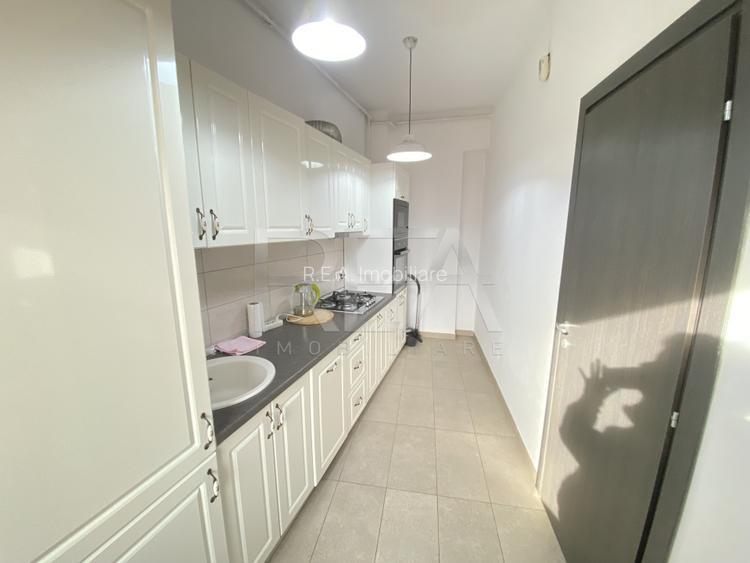 2 Camere-Bloc 2018- 13 Septembrie - 7