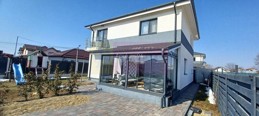 Săbăreni, casă P+1+pod, 5 camere, 130 mp utili, curte 470 mp - 17