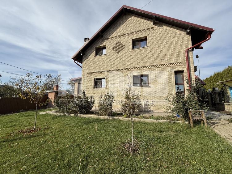 VILA CU FOISOR |  MOBILATA | CU 7 ARI TEREN - 28