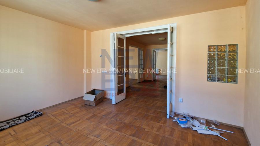 Vila cu curte de vanzare ULTRACENTRAL - 386 mp, 114 mp curte libera - 7