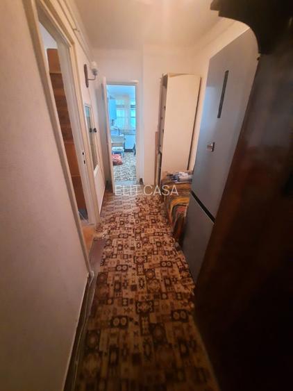 Apartament de 2 camere decomandat, etajul 1/8, zona Copou - 6
