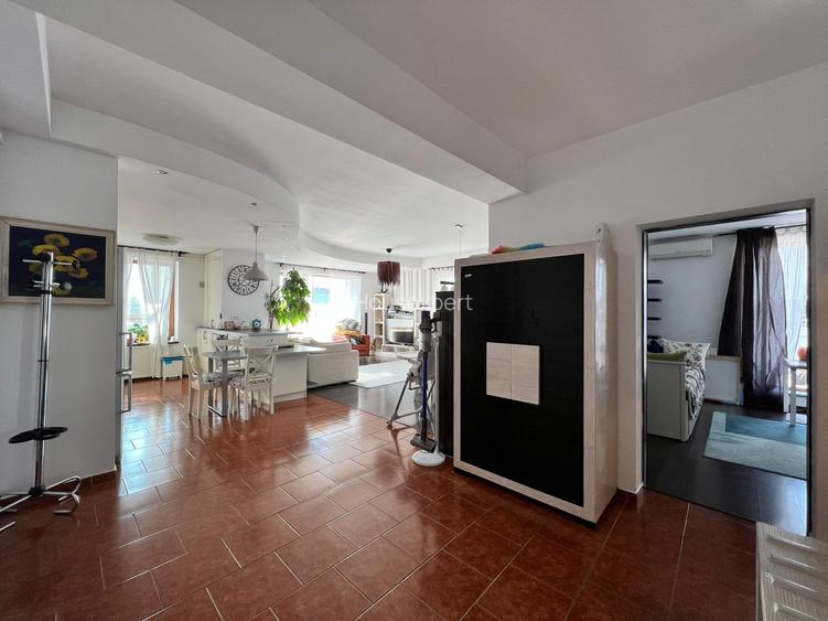 3 camere, 160 mp, Cartierul Francez – Virgil Madgearu | Etaj 6/7 | 2 locuri par - 5