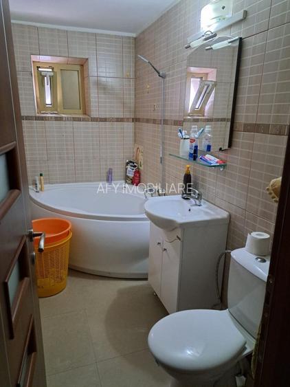 De vanzare Apartament 2 camere nemobilat Nerva Traian - 8