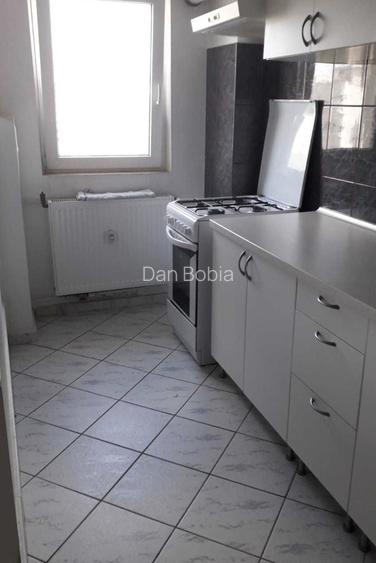 Garsoniera boiler spatioasa 10 min M Timpuri Noi DB1637 - 3