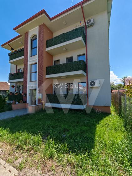 Modern și decomandat: 3 camere, 2 băi și curte de 86mp. Programează o vizionare! - 16