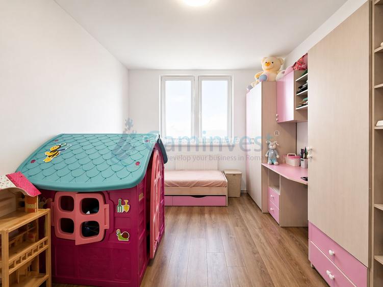 Apartament cu 3 camere de vânzare, Oradea, Rogerius, 85mp utili - 7