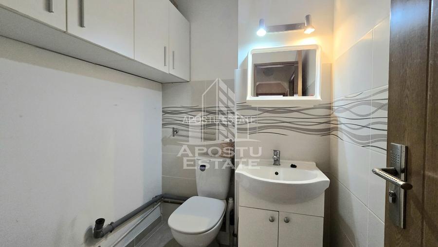 Apartament cu 3 camere, 2 bai, centrala proprie, zona Aradului - 9