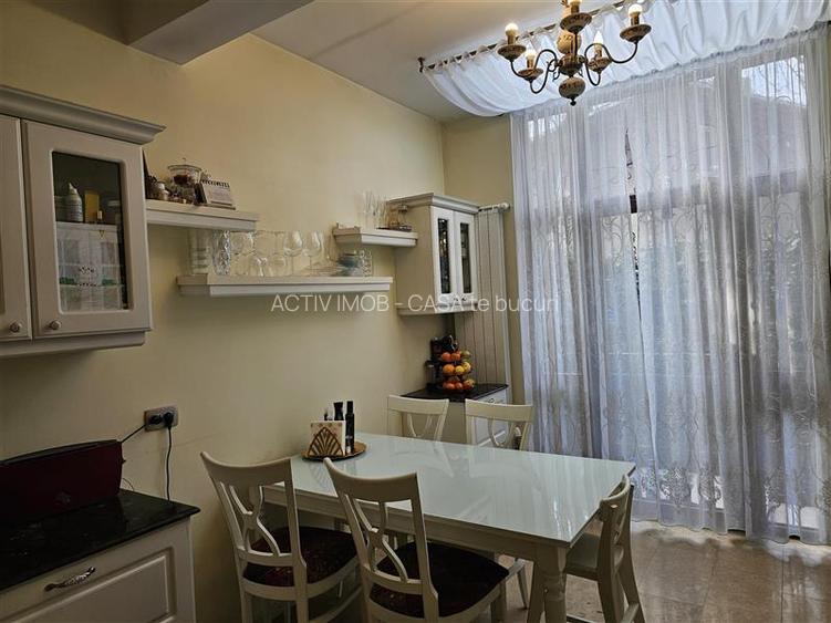 4 cam Floreasca, plus 1 cam mansarda(birou), in vila, curte, garaj - 10