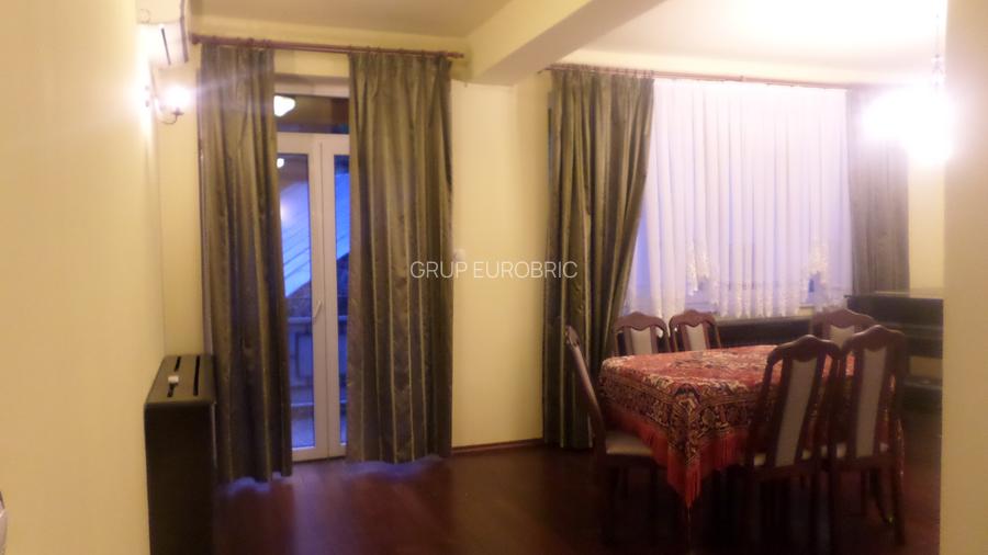 Apartament spatios in  Vila noua, curte, verdeata, ultracentral, - 3