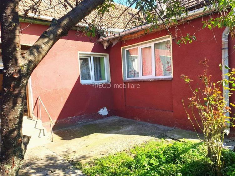 Casa cu teren in Cefa cu dublu front stradal - 11