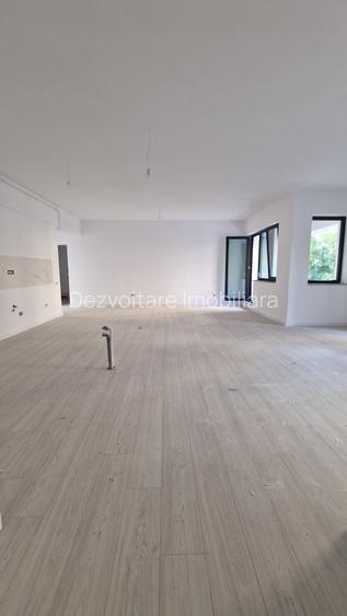 📍Dezvoltator 0% comision 🏢 Bloc nou 🏡 4 camere 🚇 Metrou Timpuri Noi - 12