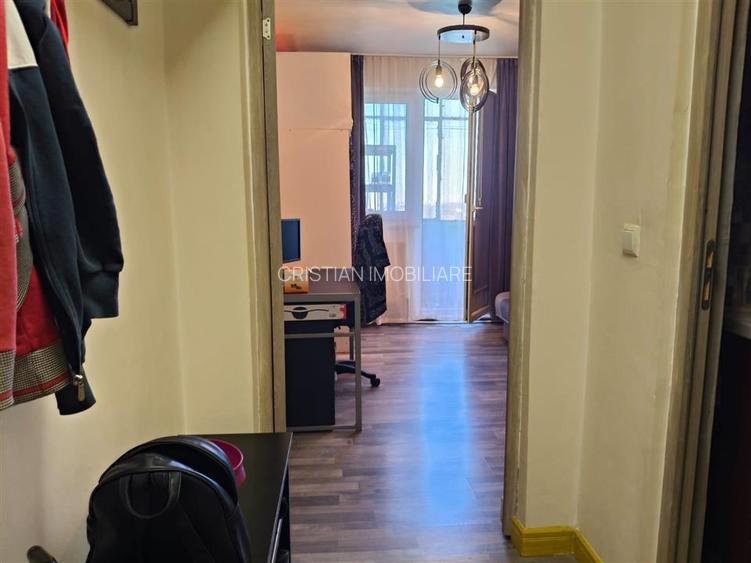 4 camere, confort 1 decomandat, etaj superior, Viziru 3 - 8