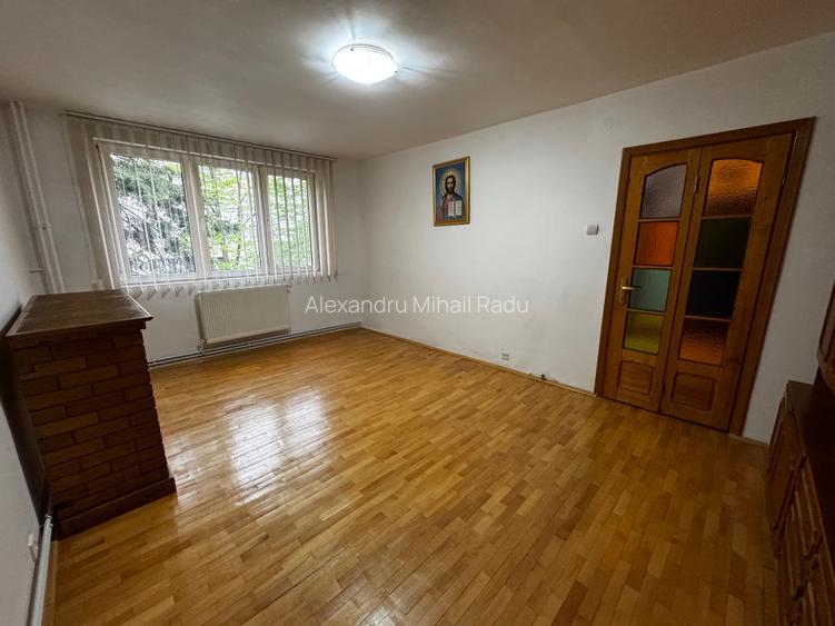 Apartament 3 camere 1 Decembrie 1918/Titan - complet renovat - centrala proprie - 12