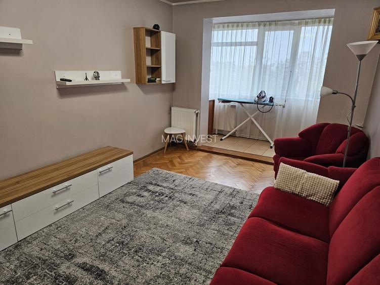 Apartament cu 3 camere, mobilat si utilat - Piata Centrala - 2