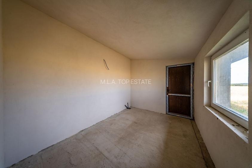 Casă de vânzare cu 3 camere in Alunis - 18