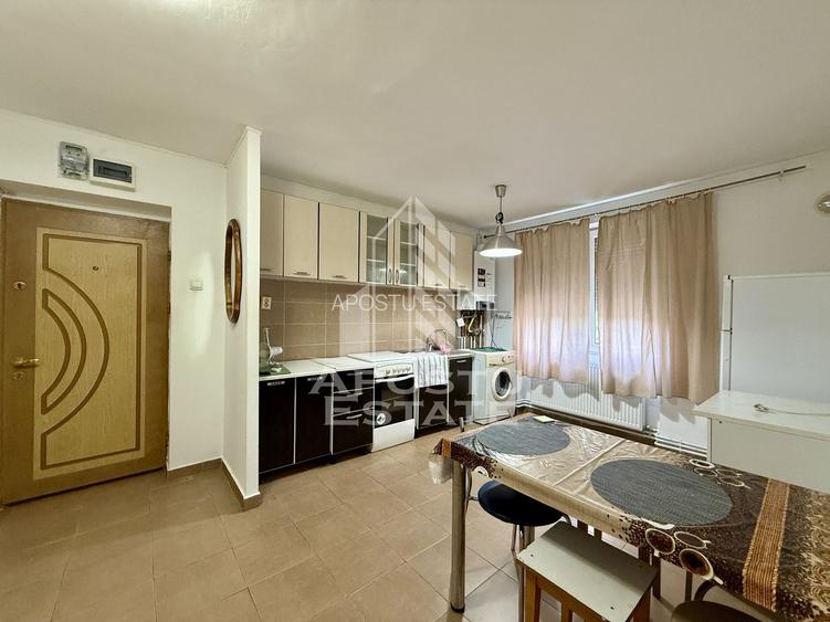 Apartament 3 camere, decomandat, etaj 1, centrala proprie, Medicina - 10