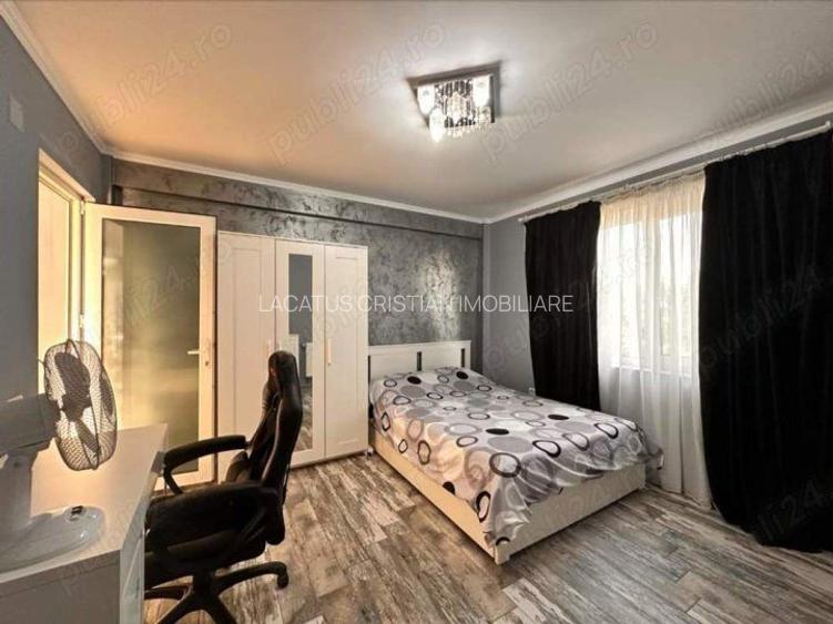 VILA UNICAT ULTRALUX P+1 +CASA CU TEREN 1412MP ZONA PALAZU MARE - 5