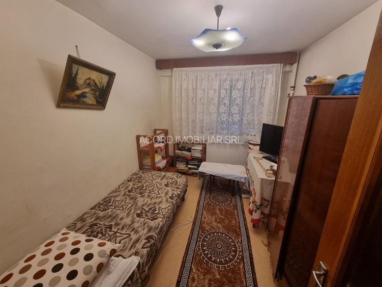 Tomis nord Rovere-apartament 3 camere decomandat stradal - 9