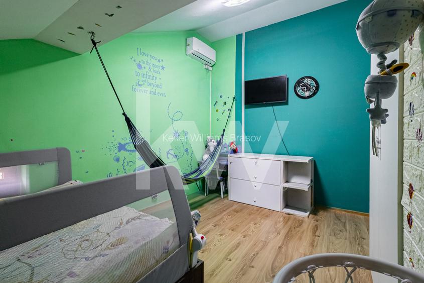 De vanzare 3 camere Sanpetru - 9