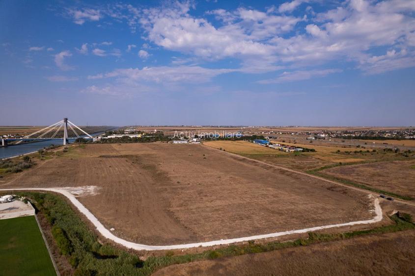 Teren intravilan cu acces rapid la autostrada A4 și la Portul Agigea. - 10