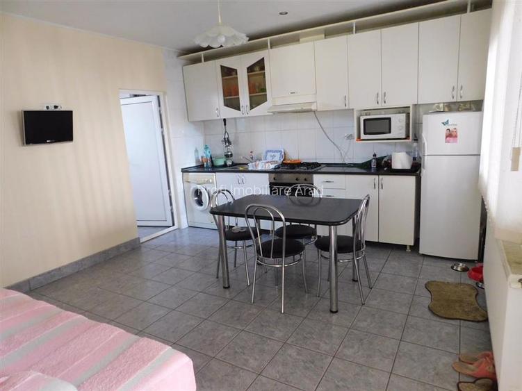 Vanzare spatiu comercial cu Casa P+E pentru clinica privata, cabinete sau labola - 4