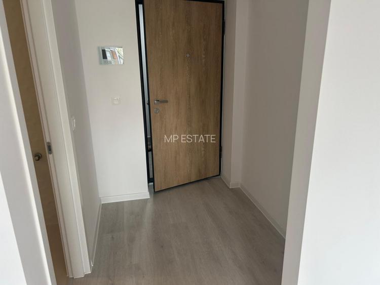 Garsoniera cu Gradina / Hils Republica / 500 m  Metrou / Comision 0%  - 9