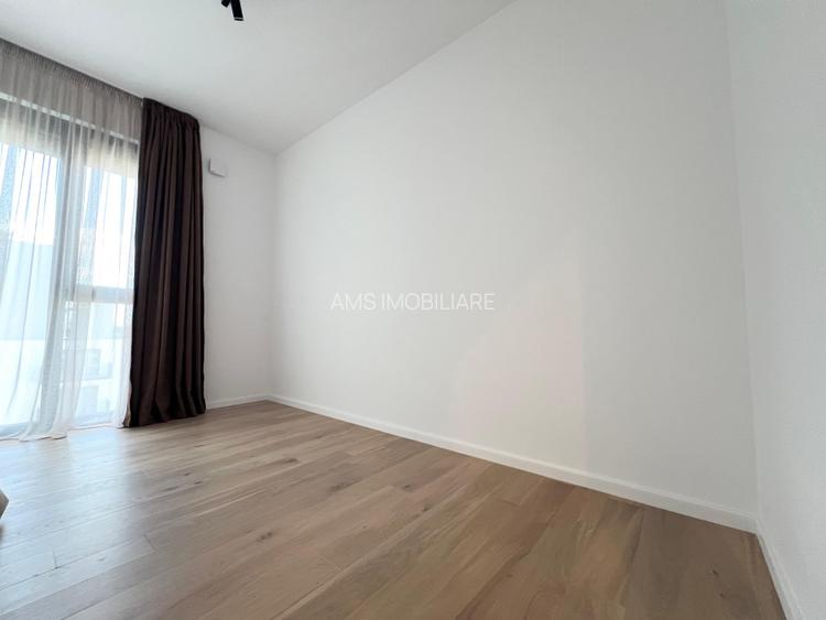 NOU / SUPERB /PRIMA INCHIRIERE / TERASA GENEROASA - 21