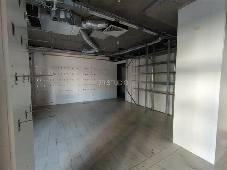 Vanzare spatiu comercial / birou  zona Eminescu - 11