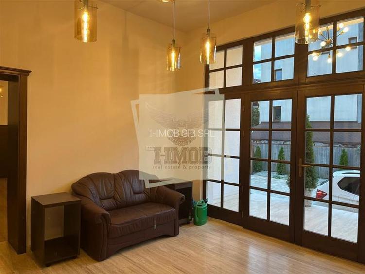 Spatiu birouri 6 camere 4 parcari pretabila birouri zona Centrala - 14