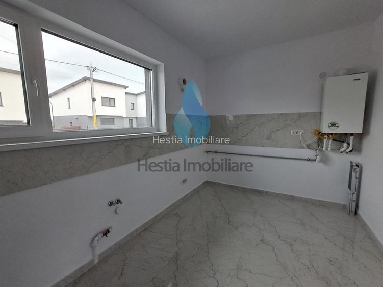 Casa cu cinci camere, tip triplex, Valea Lupului-Iasi. - 4
