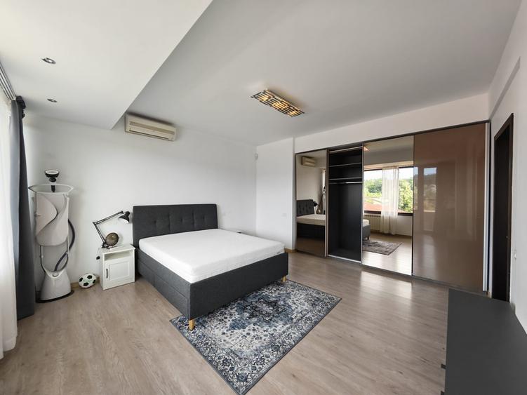 Apartament foarte spațios lângă Pădurea Băneasa | Spații de depozitare | Parcare