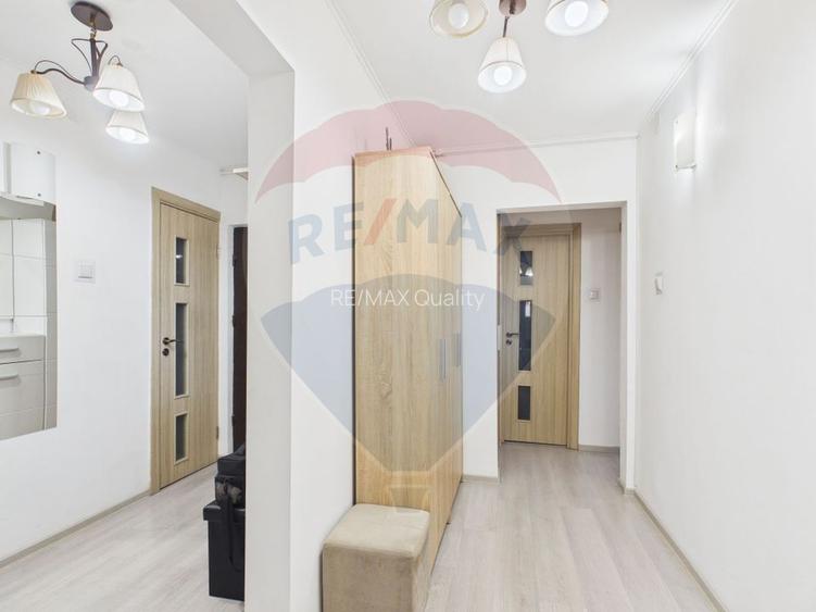 Apartament 4 camere de vanzare – complet renovat, mobilat și utilat - 24
