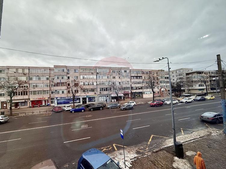 SPATIU COMERCIAL DE INCIRIAT -  ZONA DACIA - 24
