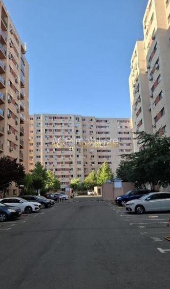 2 Camere de vanzare | Titan | Metrou | parcare inclusa | centrala - 7