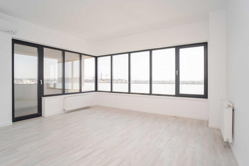 Apartament 2 camere, decomandat, 1 km de Palas - 2