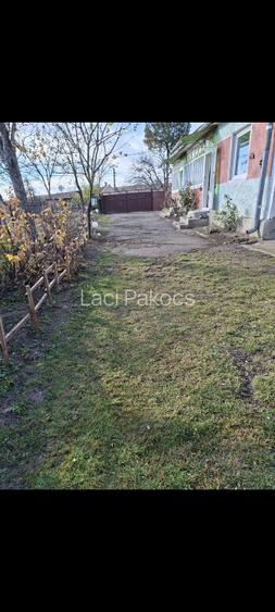 De vânzare O casa ín loc.Turia casa 88mp teren 10 mp  - 7