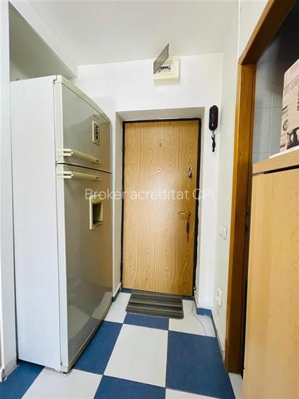 VANZARE GARSONIERA ZONA  MIRCEA VODA NERVA TRAIAN SECTOR 3 - 16