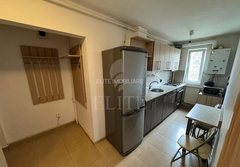 Apartament 2 camere în zona PIATA HERMES - 3