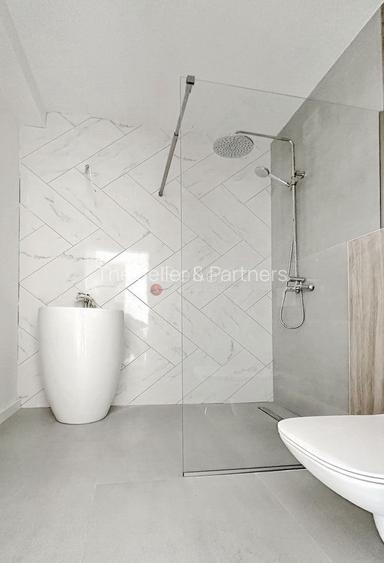 Suprafete Vitrate Mari - 16